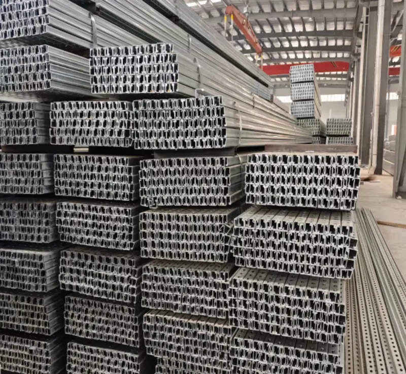 Boom globale del fotovoltaico: l’acciaio fotovoltaico ad alta corrosione di Shunchen Hongye copre oltre 30 paesi