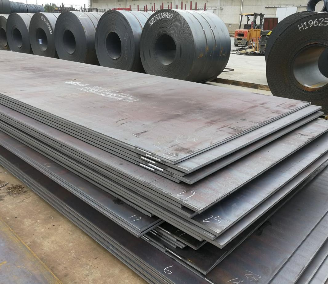 Piastra in acciaio laminato a caldo