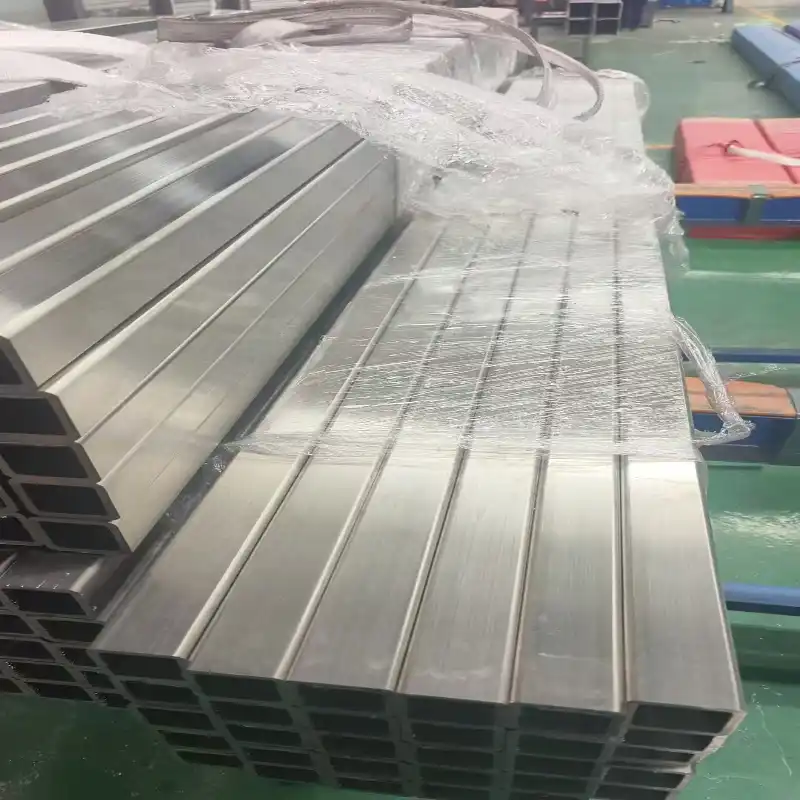 Tubo di raffreddamento a liquido in acciaio inossidabile